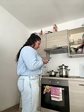 Snapshot of DannaaMeliza chatting on March 2025 09:59:02 AM DannaaMeliza online show from March 2025 09:59:02 AM