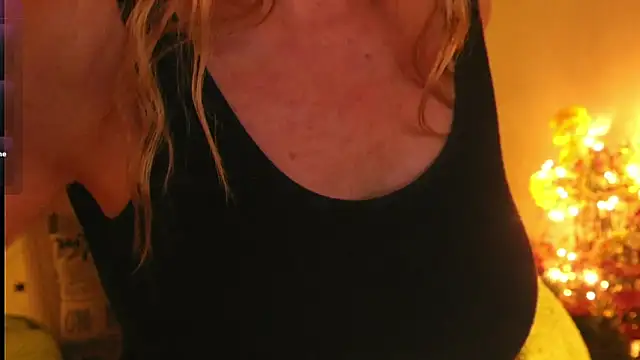 Snapshot of Kishaxxx chatting on February 2025 05:28:02 AM Kishaxxx online show from February 2025 05:28:02 AM