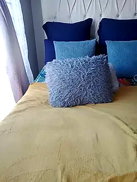 Snapshot of SQUITBOOTY chatting on March 2025 01:48:01 PM SQUITBOOTY online show from March 2025 01:48:01 PM