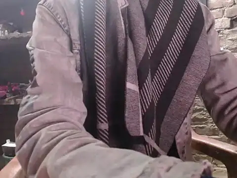 ThethunderPo online show from January 2025 02:46:01 AM