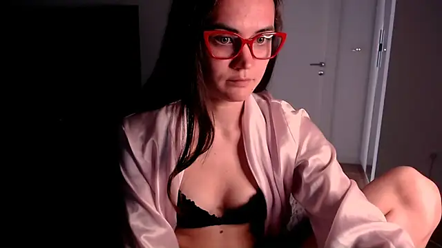 EvelynGG online show from May 2026 11:27:02 AM