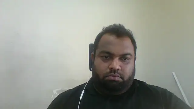Snapshot of FatCockBoySL chatting on April 2026 11:01:02 AM FatCockBoySL online show from April 2026 11:01:02 AM