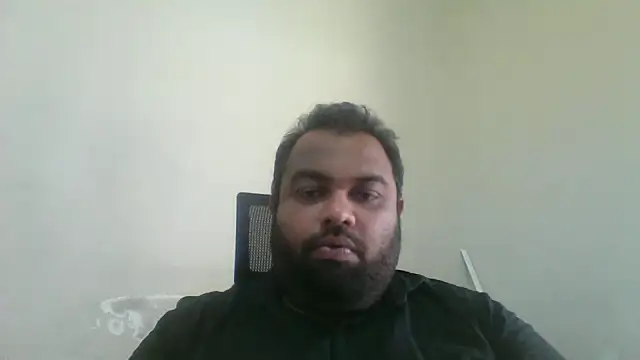 Snapshot of FatCockBoySL chatting on April 2026 06:09:02 AM FatCockBoySL online show from April 2026 06:09:02 AM