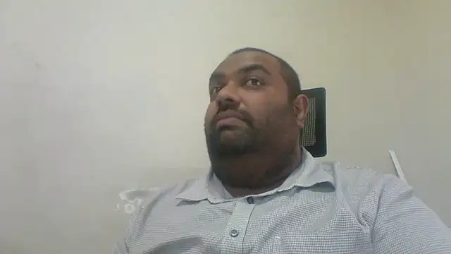 Snapshot of FatCockBoySL chatting on May 2026 05:36:02 AM FatCockBoySL online show from May 2026 05:36:02 AM
