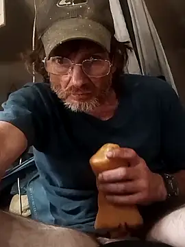 ROBERT0516 online show from September 2025 12:15:01 PM