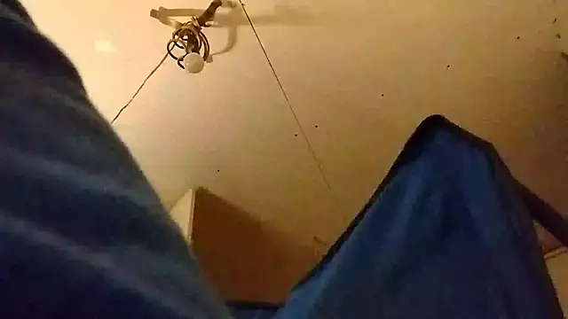 ROBERT0516 online show from October 2025 01:59:02 AM