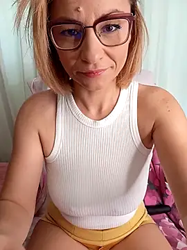 Aniria online show from September 2025 05:41:01 AM