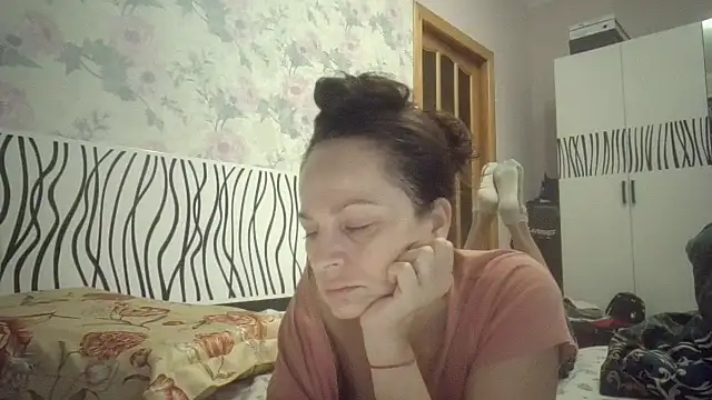 LindaStarS online show from November 2025 08:02:01 PM