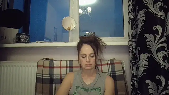 LindaStarS online show from May 2026 06:16:02 PM