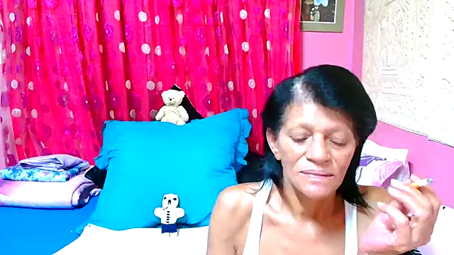 SLUTTYROXY online show from February 2025 01:22:01 AM