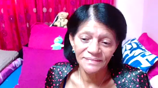 SLUTTYROXY online show from September 2025 06:12:02 AM