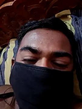 BlackHairy man online show from May 2026 04:36:02 PM