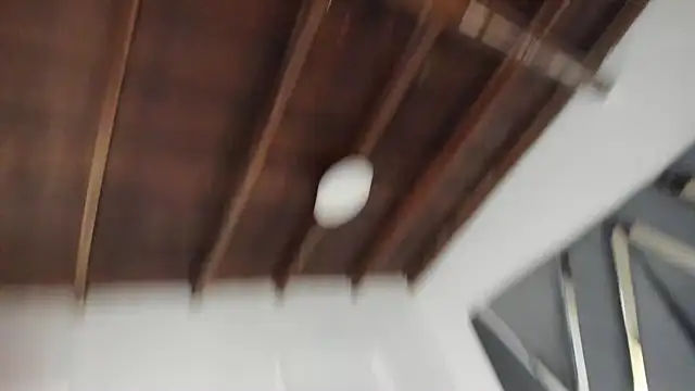 moonsweet1 online show from April 2026 06:43:01 PM