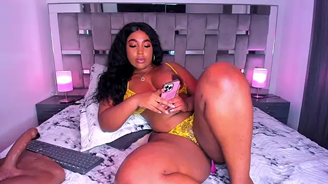 Cammiila online show from March 2025 07:27:02 PM