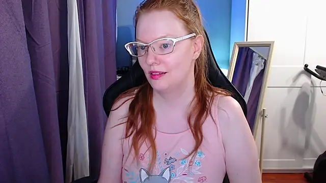 Lady Inari online show from June 2026 07:45:01 PM