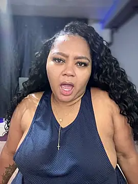 yanza2002 online show from January 2025 12:58:02 AM