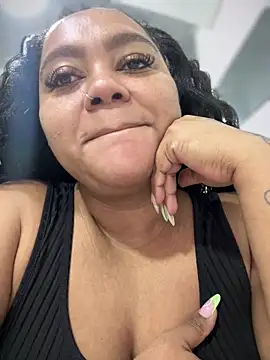 yanza2002 online show from February 2025 08:33:02 PM