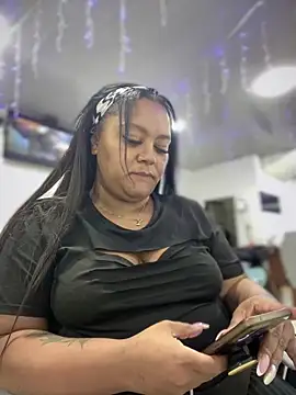 yanza2002 online show from March 2025 11:20:02 PM