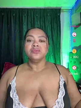 yanza2002 online show from July 2026 11:09:02 PM
