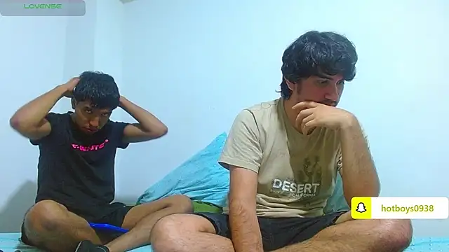 Snapshot of biglatin80 chatting on October 2025 03:07:02 AM biglatin80 online show from October 2025 03:07:02 AM