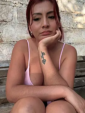 LINDA PATTY94 online show from February 2025 04:03:02 PM