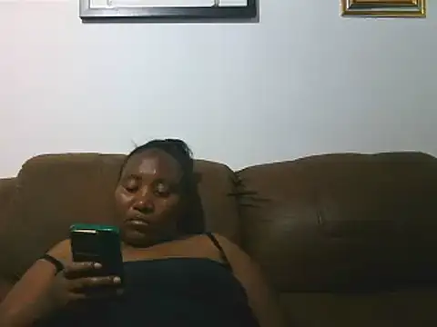 Snapshot of ebonytitts4u chatting on February 2026 07:29:02 PM ebonytitts4u online show from February 2026 07:29:02 PM