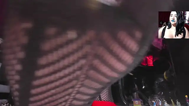 MeGoddesSara online show from January 2025 08:18:01 PM