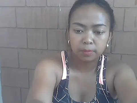 Snapshot of milkboobsgirl chatting on April 2026 07:02:02 AM milkboobsgirl online show from April 2026 07:02:02 AM