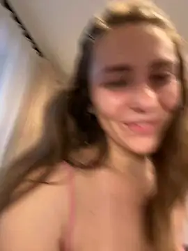 MariiD online show from December 2024 07:15:01 AM