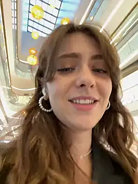 MariiD online show from December 2024 08:33:02 AM