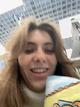 MariiD online show from January 2025 09:26:02 AM