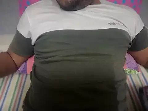 Randy642001 online show from October 2025 01:25:01 PM