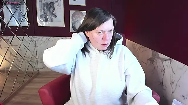 KellyPerfection online show from February 2026 05:24:01 AM