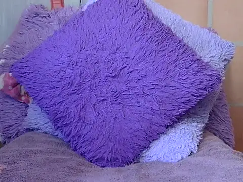 Snapshot of pamelasophia19 chatting on March 2026 04:19:01 PM pamelasophia19 online show from March 2026 04:19:01 PM