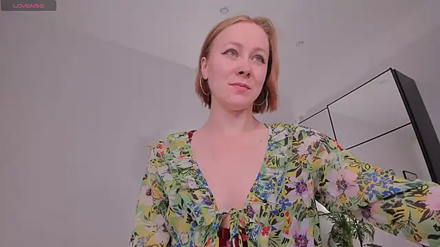 LilianKroft online show from April 2026 11:16:02 AM