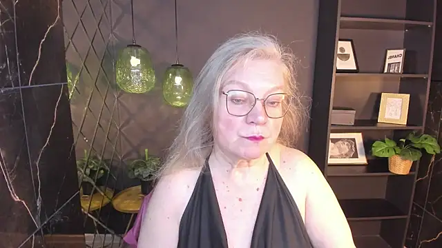 Snapshot of NataliMellow chatting on May 2026 01:18:02 PM NataliMellow online show from May 2026 01:18:02 PM