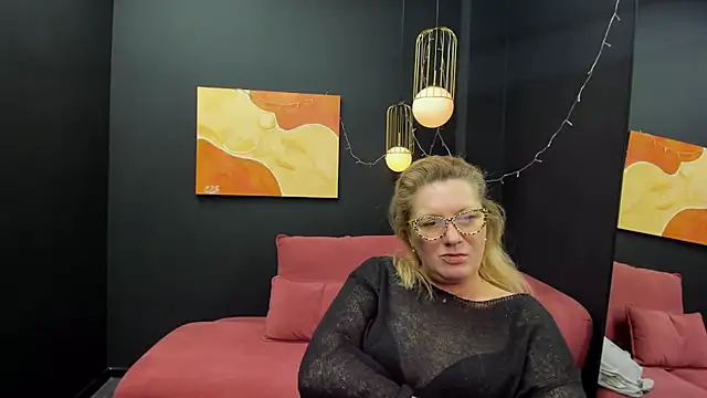 LeaPure online show from March 2025 05:27:02 PM