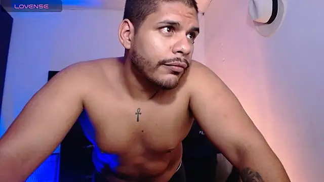 starguy 28 online show from March 2025 04:36:02 AM