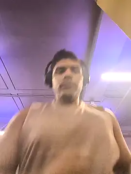 starguy 28 online show from April 2026 08:25:02 PM