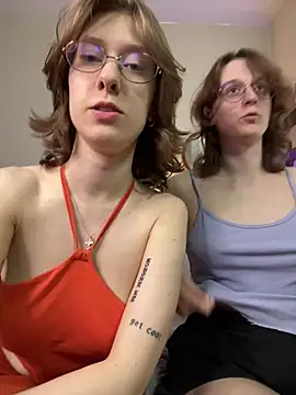 Snapshot of Jitoon_Exe chatting on June 2026 01:06:02 PM Jitoon Exe online show from June 2026 01:06:02 PM