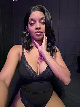 Rakiyahcharms online show from July 2026 02:05:17 AM