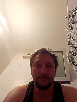 Snapshot of Miki20677 chatting on March 2025 07:42:02 PM Miki20677 online show from March 2025 07:42:02 PM