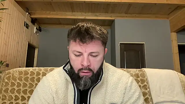 Snapshot of AlphaSparks chatting on November 2025 03:45:01 AM AlphaSparks online show from November 2025 03:45:01 AM