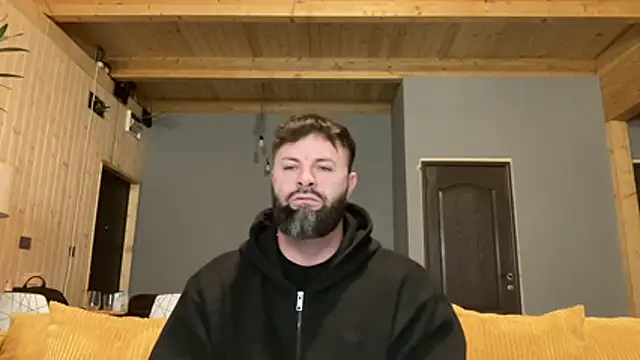 Snapshot of AlphaSparks chatting on December 2025 03:55:01 AM AlphaSparks online show from December 2025 03:55:01 AM