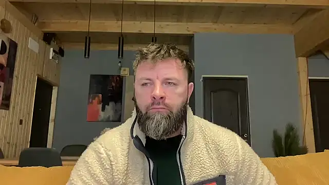 Snapshot of AlphaSparks chatting on February 2026 03:43:01 AM AlphaSparks online show from February 2026 03:43:01 AM