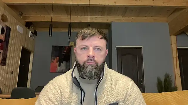 Snapshot of AlphaSparks chatting on February 2026 04:19:02 AM AlphaSparks online show from February 2026 04:19:02 AM