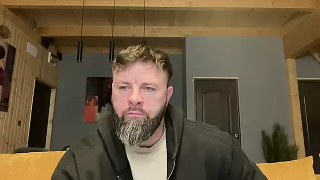 Snapshot of AlphaSparks chatting on February 2026 04:30:01 AM AlphaSparks online show from February 2026 04:30:01 AM