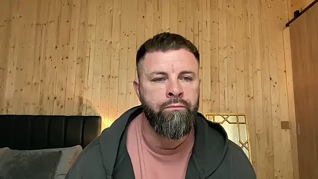 Snapshot of AlphaSparks chatting on March 2026 03:54:02 AM AlphaSparks online show from March 2026 03:54:02 AM