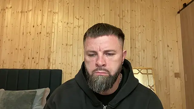 Snapshot of AlphaSparks chatting on March 2026 03:56:01 AM AlphaSparks online show from March 2026 03:56:01 AM