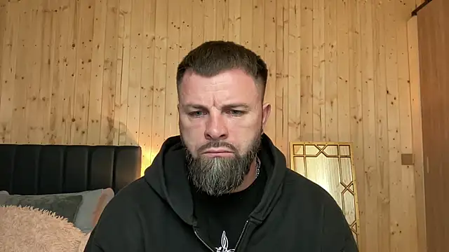 Snapshot of AlphaSparks chatting on March 2026 03:56:01 AM AlphaSparks online show from March 2026 03:56:01 AM